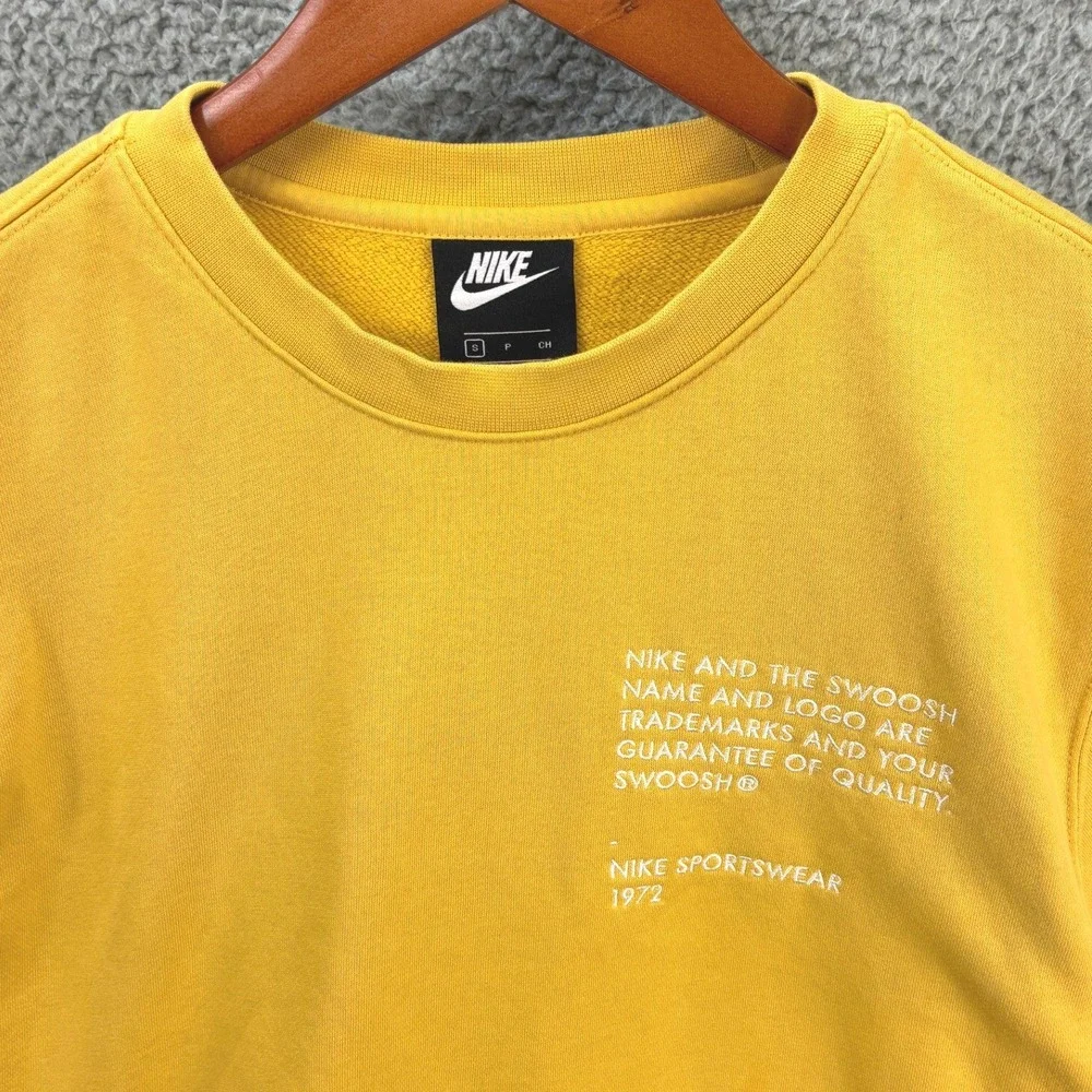 Nike Sportswear Swoosh Crewneck Sweatshirt Mens S Yellow Embroidered Pullover